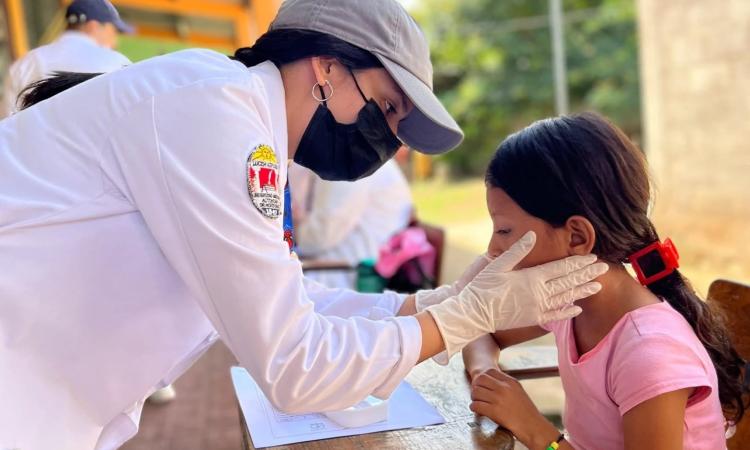 La UNAH y su misión en las comunidades, lejos de las cámaras y de los reflectores  