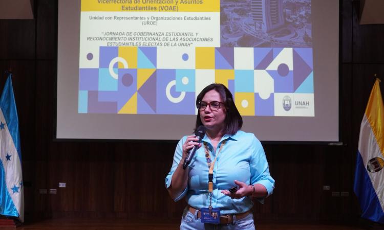 UNAH reconoce asociaciones electas de Humanidades y Artes en Jornada de Gobernanza