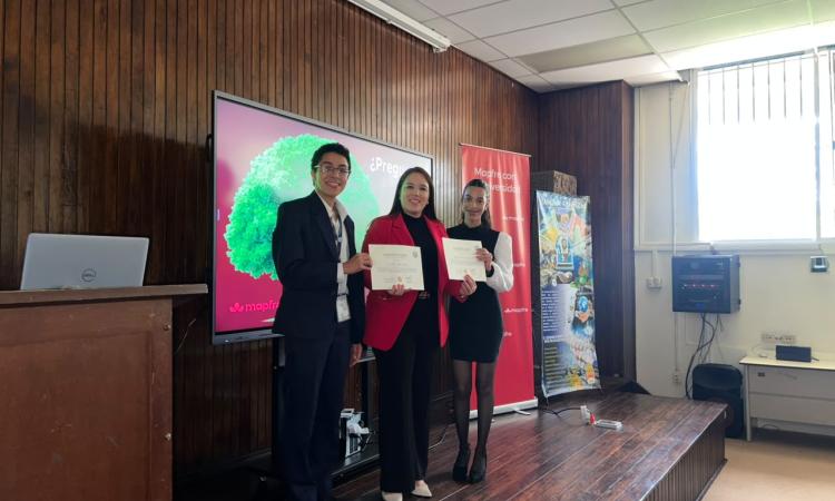 Estudiantes conocen retos y oportunidades del sistema financiero en el Encuentro de Liderazgo y Experiencia en la Banca