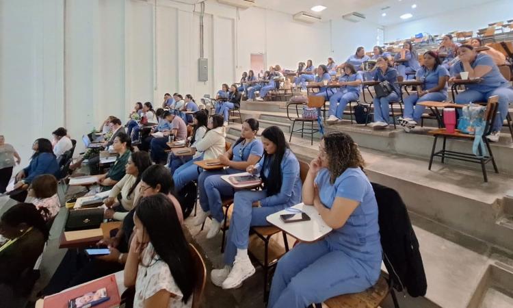 La UNAH da inicio a un nuevo proceso formativo en el Posgrado de Enfermería