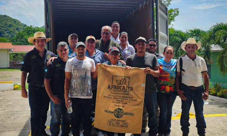UNAH Campus Atlántida impulsa a productores hondureños hacia el mercado europeo mediante formación técnica