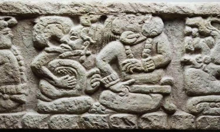 UNAH promueve estudio de la civilización maya a través de seminario especializado