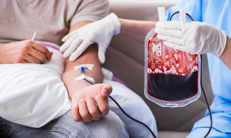 La Escuela de Microbiología anuncia segundo Simposio Internacional de Medicina Transfusional