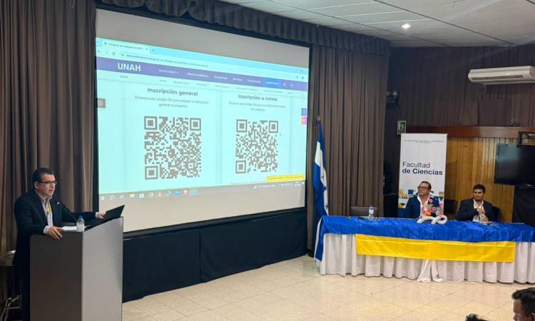 Facultad de Ciencias inaugura Congreso de Inteligencia Artificial y Ciencia de Datos