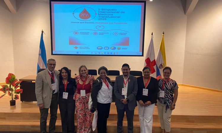 Con especialistas nacionales e internacionales inauguran en el II Simposio Internacional de Medicina Transfusional