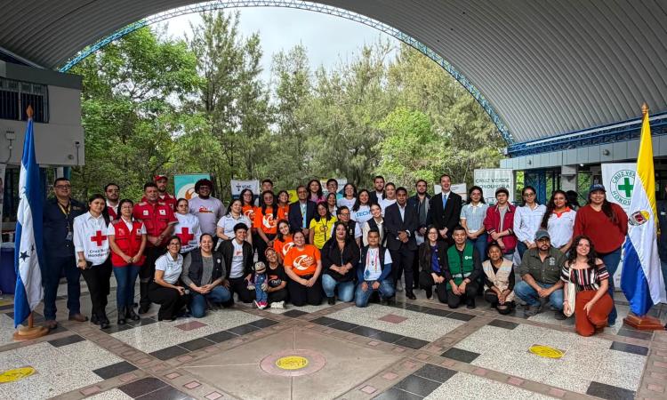 VOAE realiza Feria de Voluntariado con la participación de 20 organizaciones