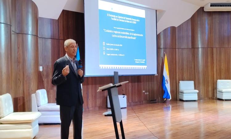 Conferencia magistral promueve la planificación urbana para el desarrollo sostenible