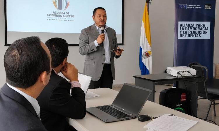 UNAH es sede de Ia primera mesa de trabajo 2026 de la Alianza de Gobierno Abierto 