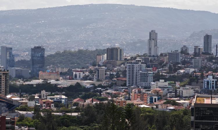 ¿Hasta cuánto puede endeudarse Honduras?