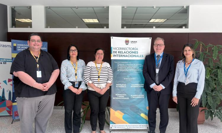 UNAH y DAAD fortalecen vínculos académicos en visita institucional