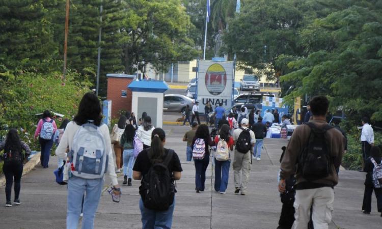 El currículo universitario se transforma a través de la investigación científica para responder a los desafíos del siglo XXIvo Publicación del Blog