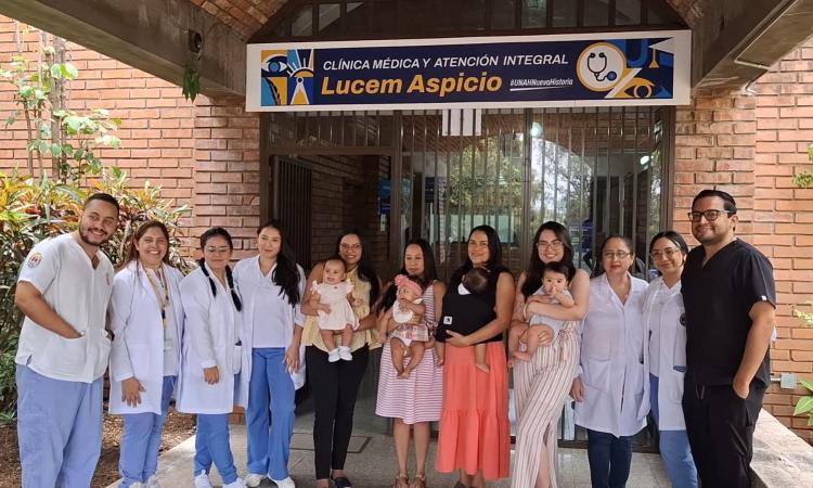Clínica Lucem Aspicio recibe donaciones de leche materna para bebés hospitalizados