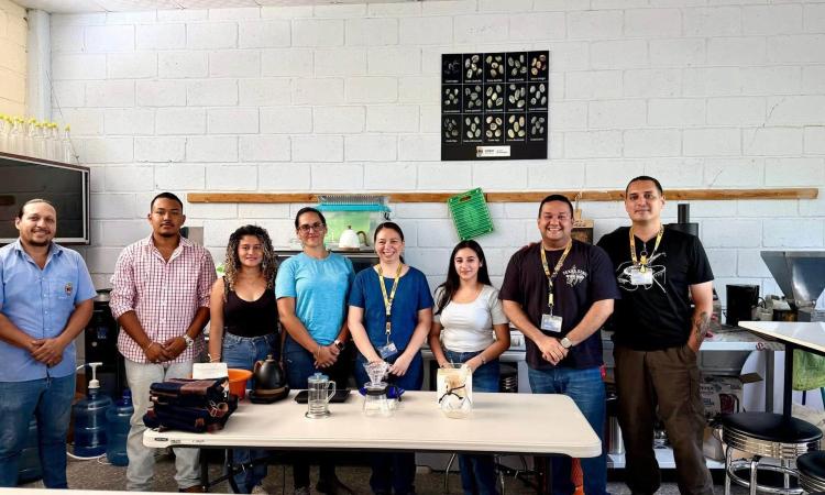 Investigación sobre café que integra Campus El Paraíso es reconocida por su impacto y articulación científica