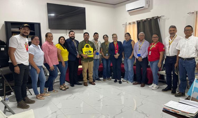 UNAH impulsa la enseñanza del inglés y francés en el sistema público de Santa María del Real, Olancho