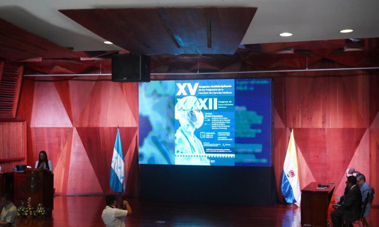 FCM-UNAH presentó más de 70 investigaciones durante congreso de posgrados