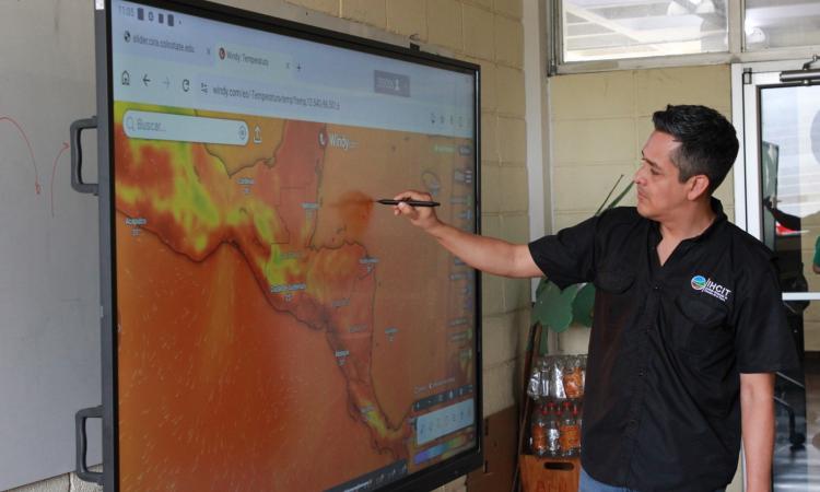 Facultad de Ciencias fortalece la formación de estudiantes de Geología y Meteorología en el III Pac