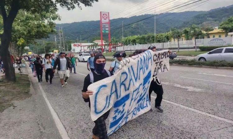 Cinco años después, Honduras vuelve a ver una caravana migratoria rumbo a EE. UU.