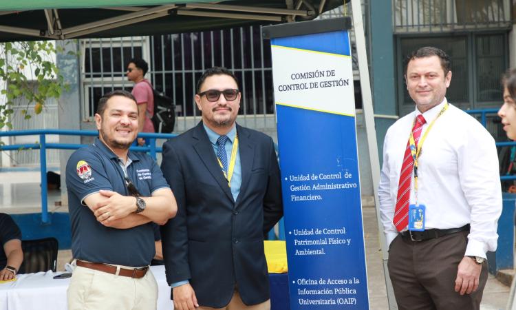 UNAH fue sede de la Feria de Transparencia 2026