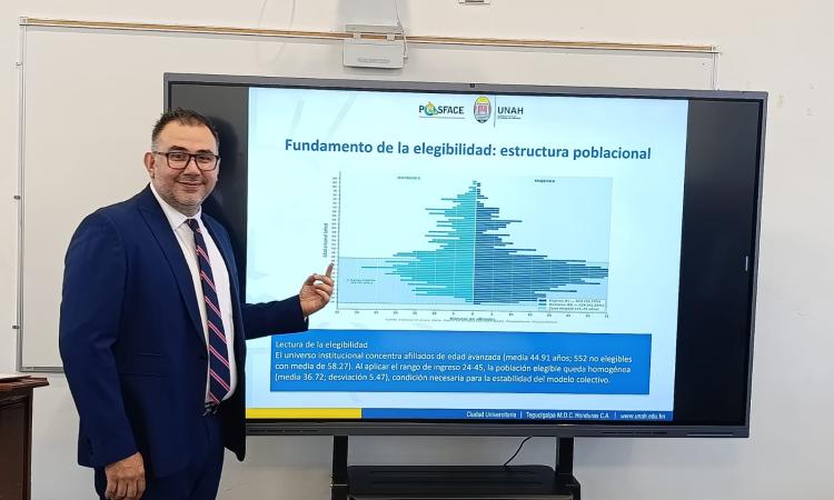 UNAH fortalece la formación actuarial con la primera defensa de tesis