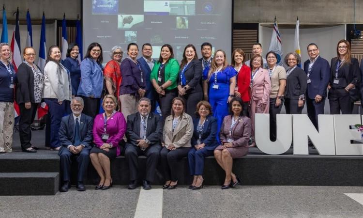 UNAH participa en encuentro regional que impulsa la armonización de la educación superior