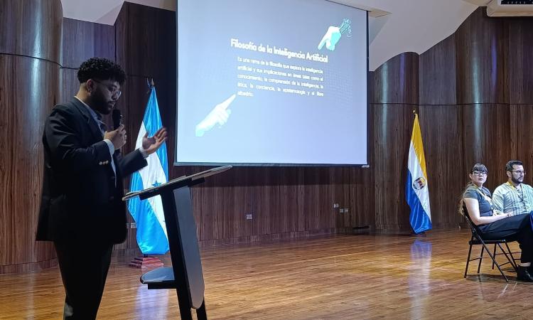 Filósofos y matemáticos debaten sobre responsabilidad y regulación de la inteligencia artificial