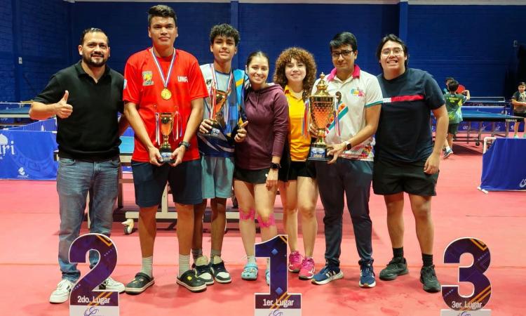 Tenimesistas Pumas ganan quinto torneo nacional