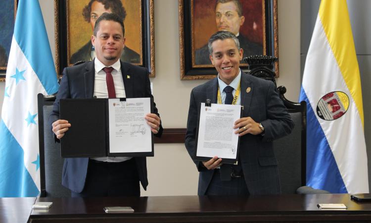 Convenio UNAH-Banadesa abre créditos para posgrados y emprendimientos, además de nuevas oportunidades laborales