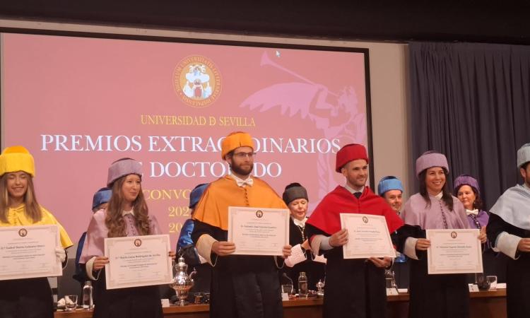 Académico de la UNAH recibe Premio Extraordinario de Doctorado por la Universidad de Sevilla