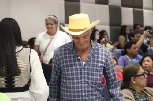 Foro Internacional Conectando Saberes aprender participar y transformar la vida en todas las edades 7