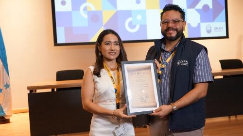 597155343 1180411747527493 3429957844637566450 n