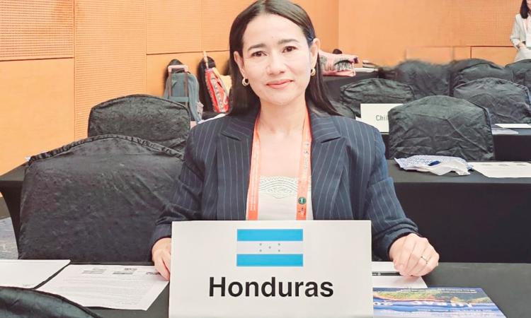 Dra. Ana Carolina Arévalo participa en la Asamblea General de la IUPAC desarrollada en Perú.