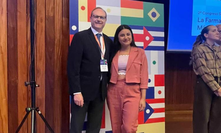 Egresados de la Facultad participan en el Congreso Iberoamericano de Farmacia Comunitaria – SOCFIC 2025.