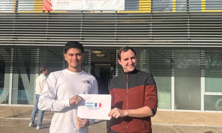 Estudiante de la Facultad desarrolla pasantía de investigación en la Université d’Avignon, Francia.
