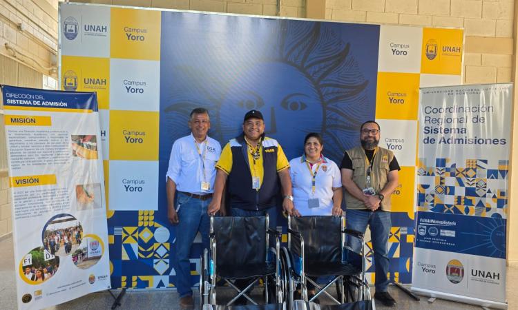 UNAH entrega sillas de ruedas para la atención de los aspirantes a la prueba PHUMA