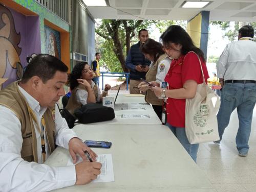 be230611 82ef 40f9 837b e78444629a1b