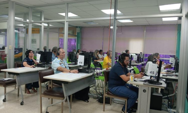 La UNAH aplicó la PHUMA virtual a hondureños en el extranjero. 