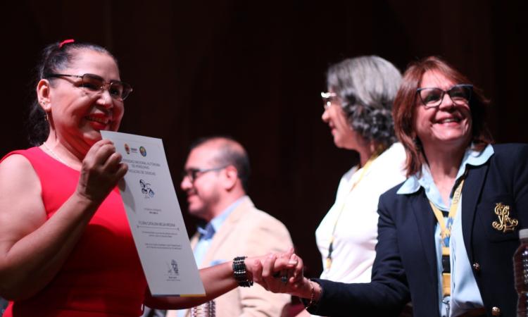 Facultad de Ciencias reconoce labor de docentes y administrativos