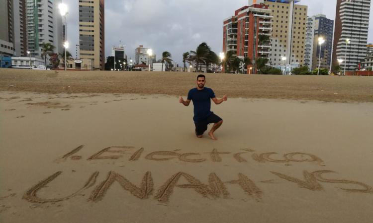 Jonathan Muñoz cumple su sueño de estudiar en el extranjero 