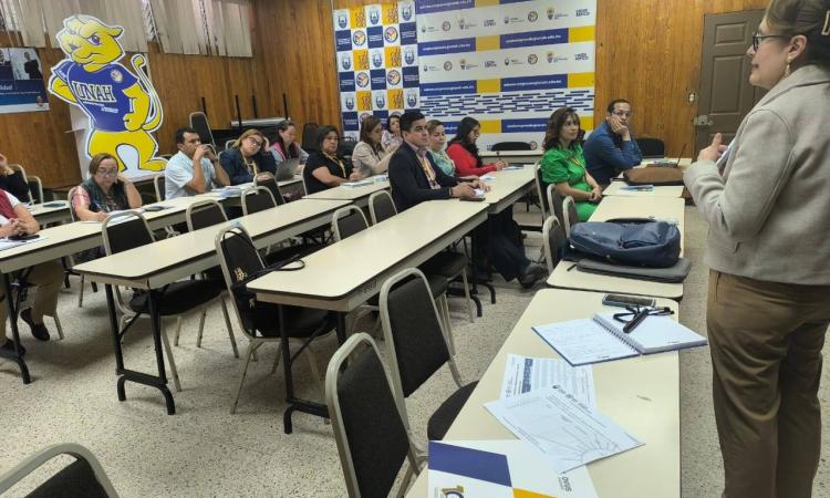 Socialización del programa Alumni dirigida a autoridades y docentes de la Facultad De Ciencias Económicas, Administrativas y ContablesBlog