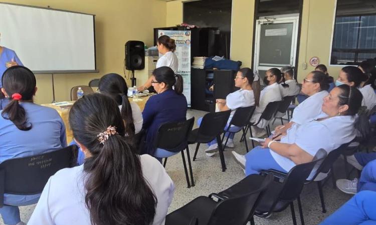 Posgrado de Enfermería firma su primer proyecto de vinculación con el Hospital Mario Catarino Rivas