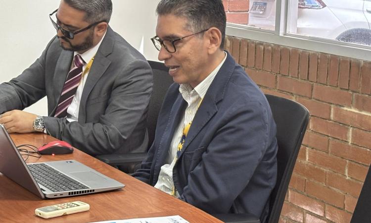 DVUS y Facultad de Ciencias Jurídicas avanzan en la formulación de un plan conjunto de vinculación