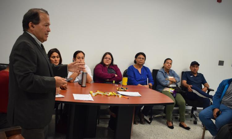 DVUS fortalece la función de vinculación en curso "Soy Profesor UNAH"