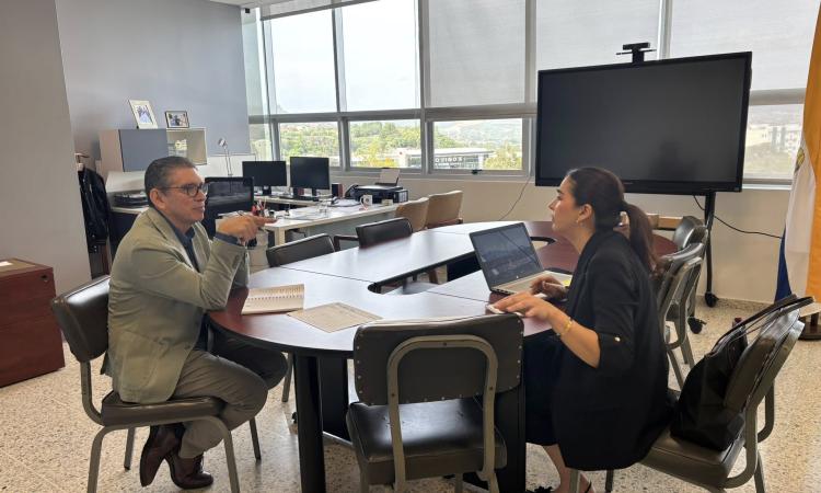 Primer acercamiento interinstitucional entre la UNAH y la AMDC para la construcción del Plan Maestro del Distrito Central