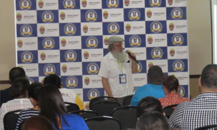 Conferencistas nacionales e internacionales exponen en II Congreso de Graduados