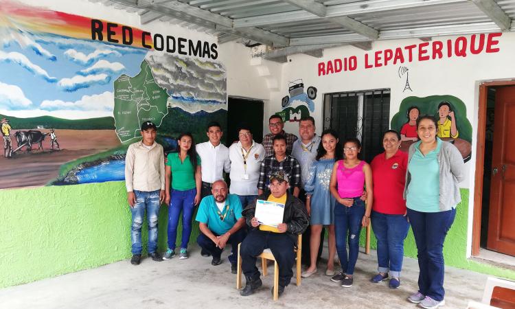 Profesores de periodismo realizaron clausura al curso-taller “Formación de comunicadores comunitarios” en Lepaterique