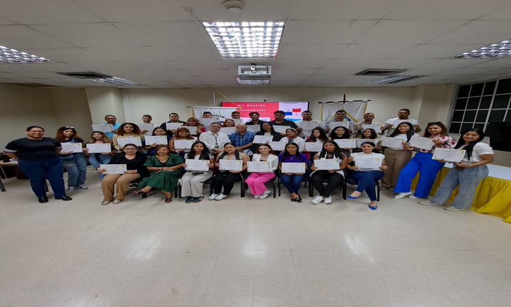 Estudiantes de UNAH Campus Olancho realizan gira académica a la Ciudad de Panamá, Panamá